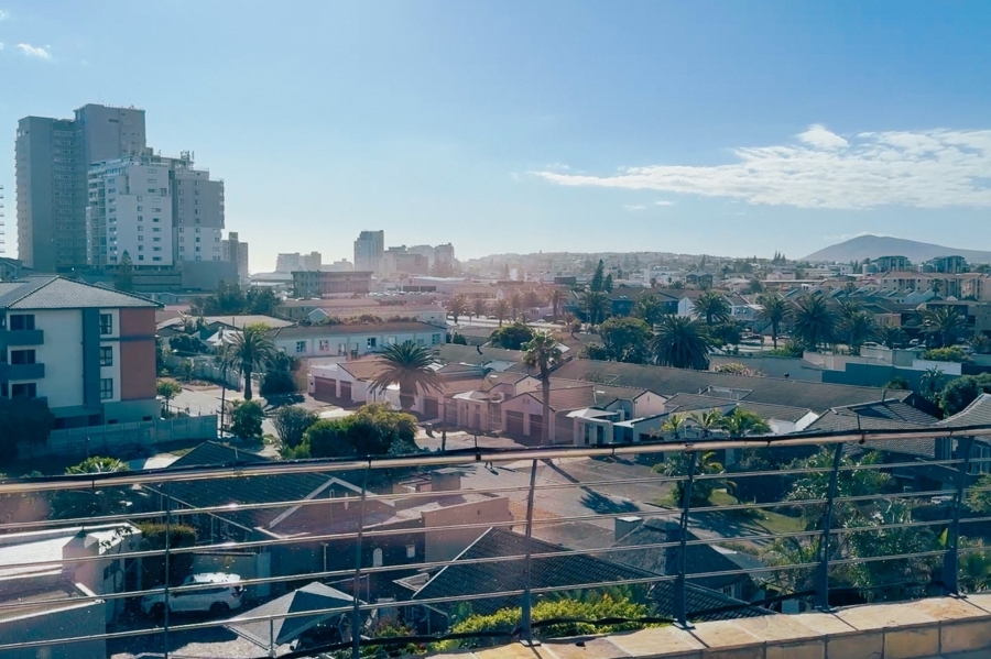 3 Bedroom Property for Sale in Waves Edge Western Cape
